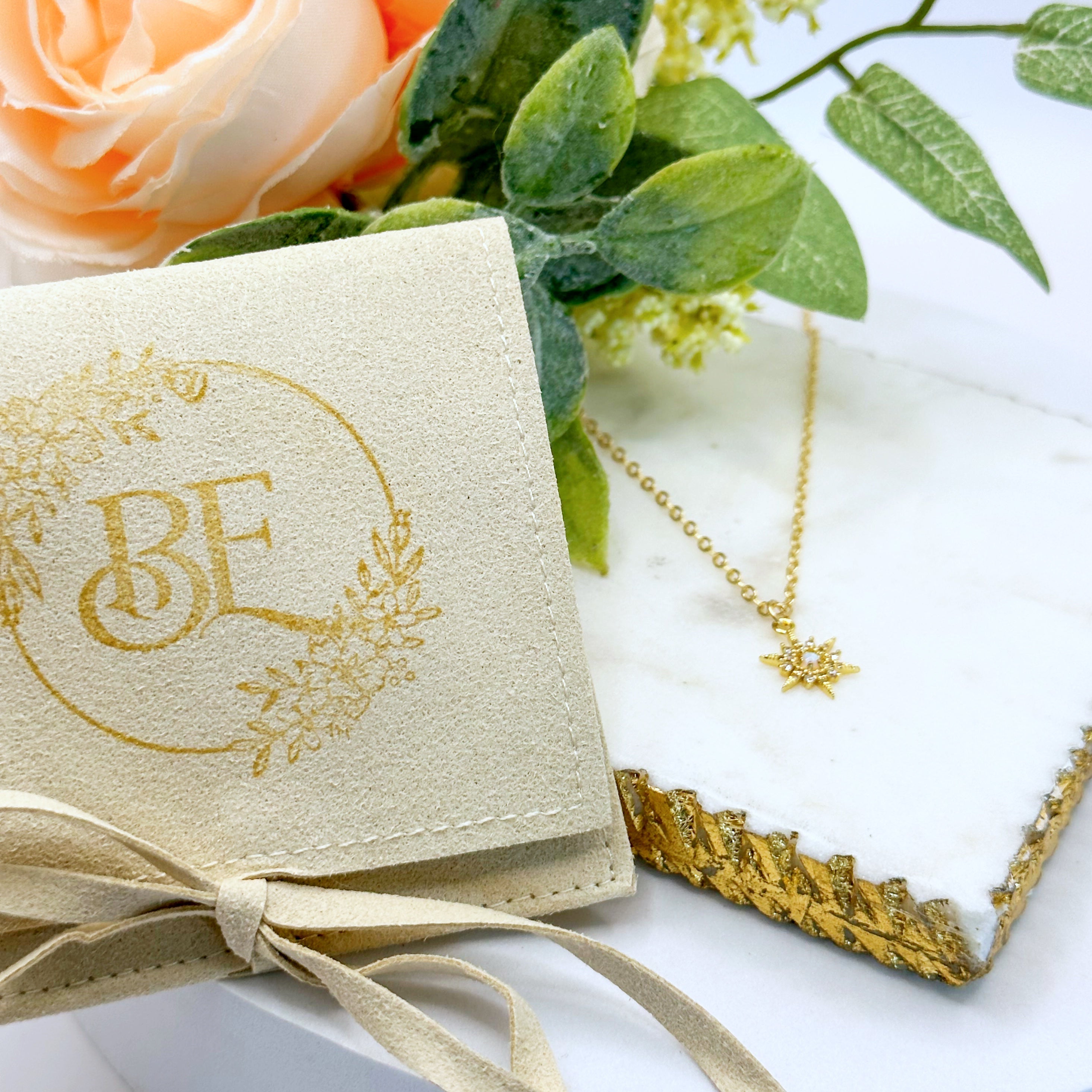 Stellina opál csillag nyaklánc