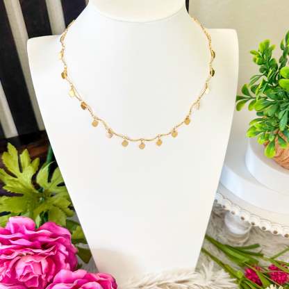 Melita lógó szív alakú nyaklánc