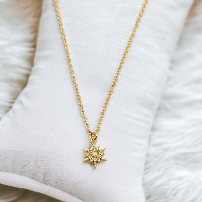 Stellina opál csillag nyaklánc