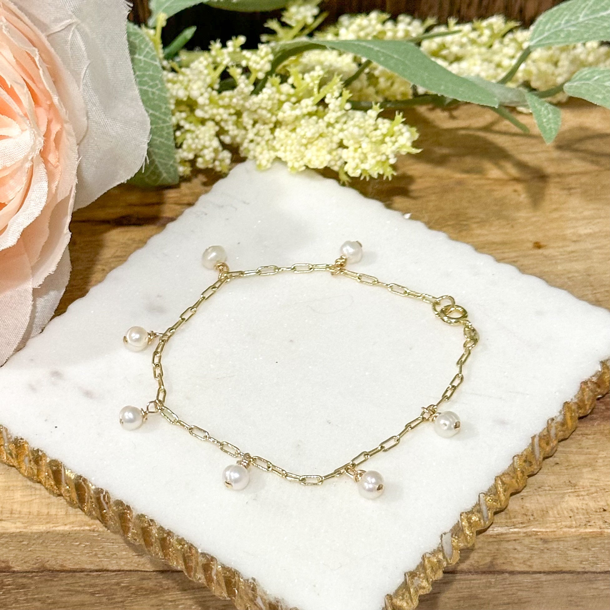 Gina mini gyöngy medál karkötő