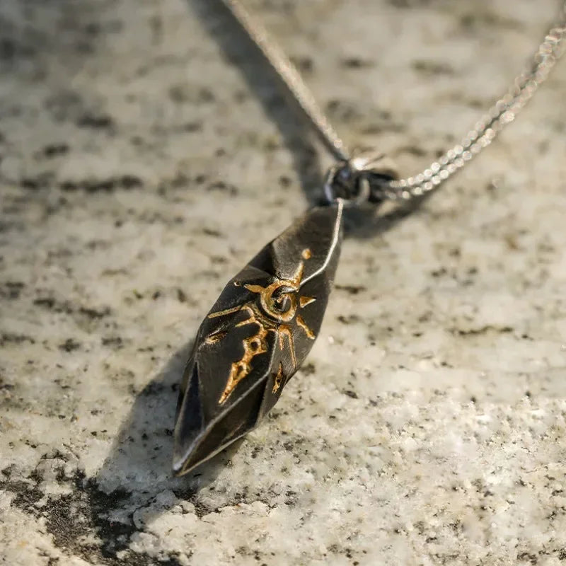 Vintage ezüst napkitörés medál nyaklánc