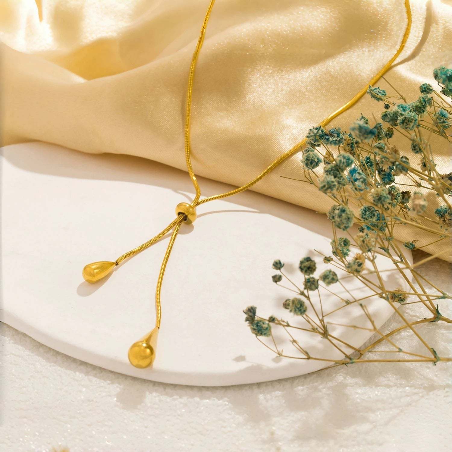 Vintage arany csepp medál nyaklánc