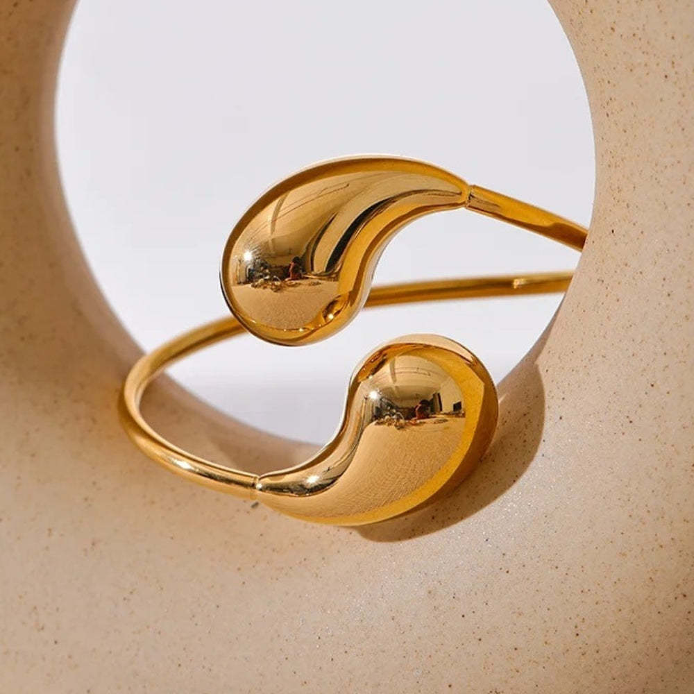 Arany absztrakt csepp alakú mandzsetta állítható karkötő