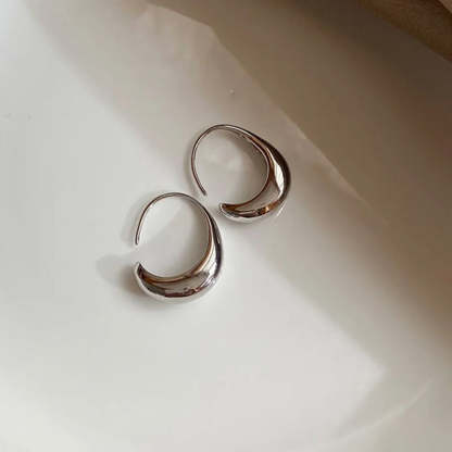 Vintage Silver & Curved Crescent Design Earrings