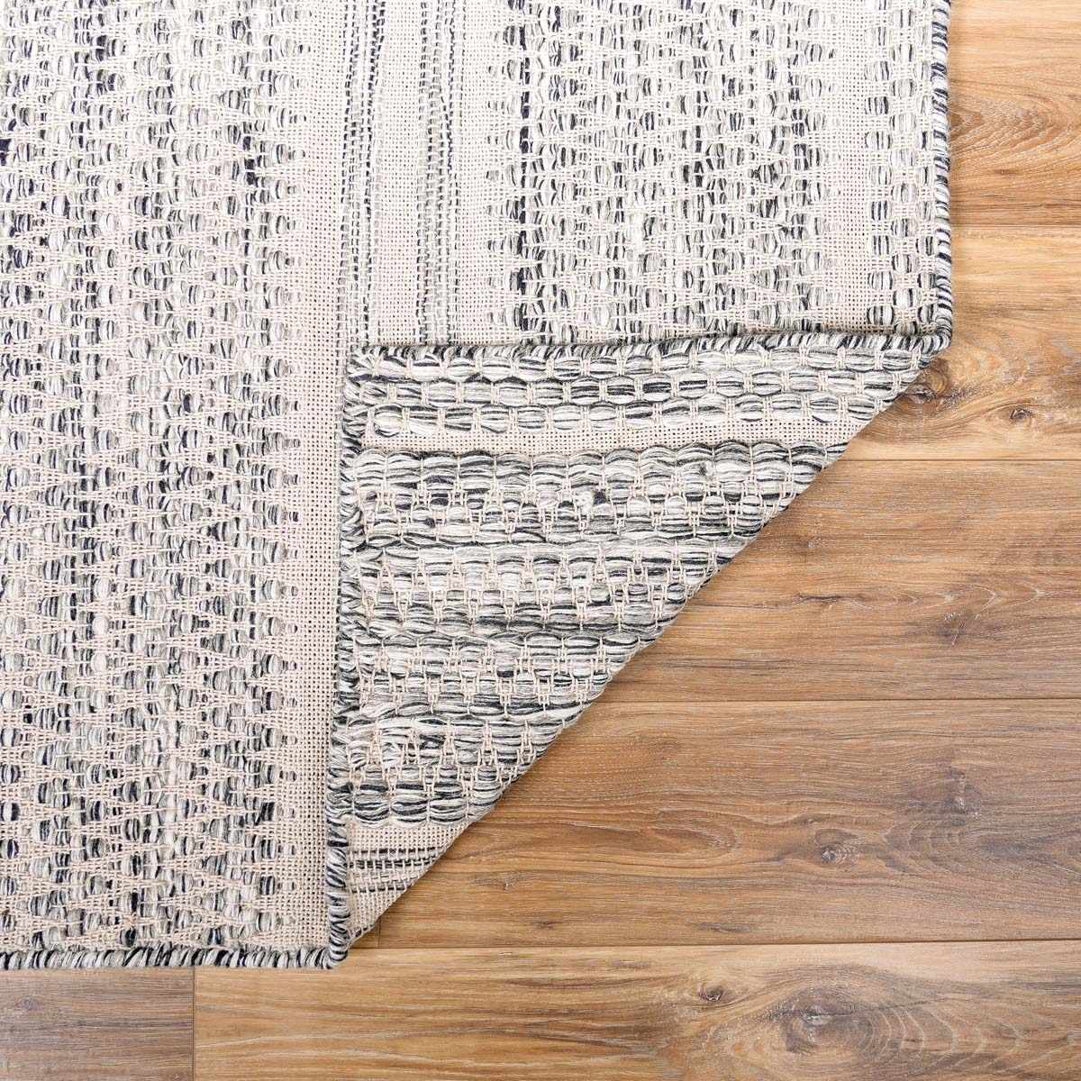 Tapis en laine arabe