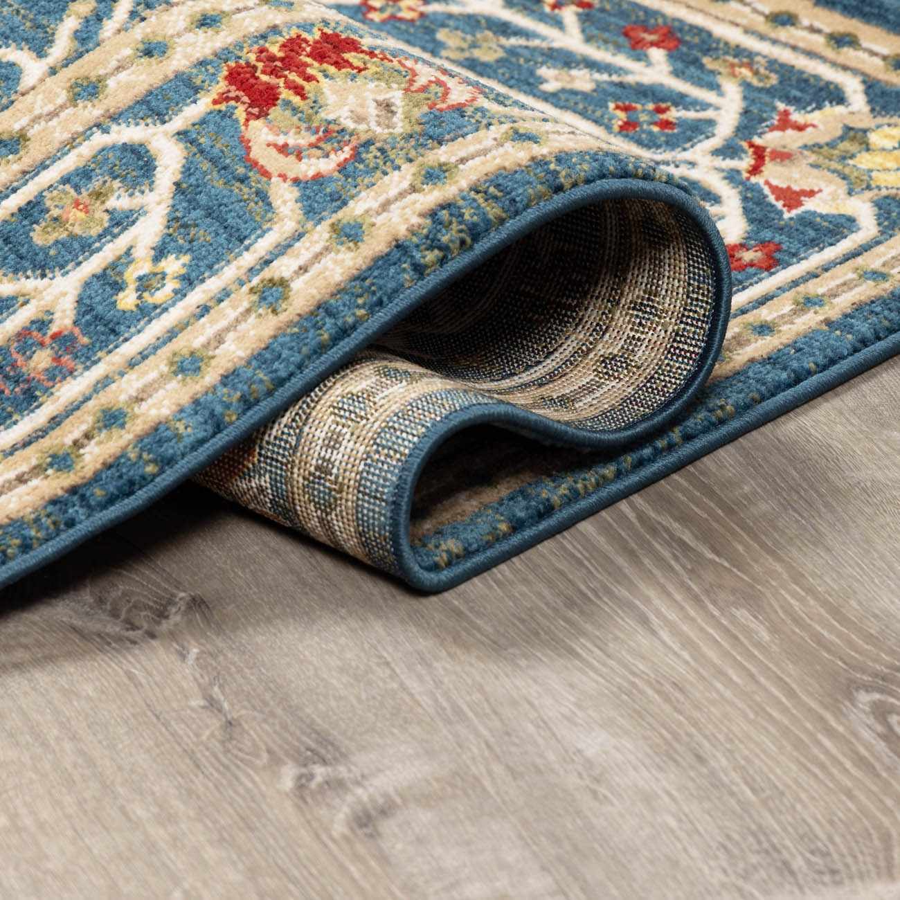 Tapis damassé bleu marine Neola