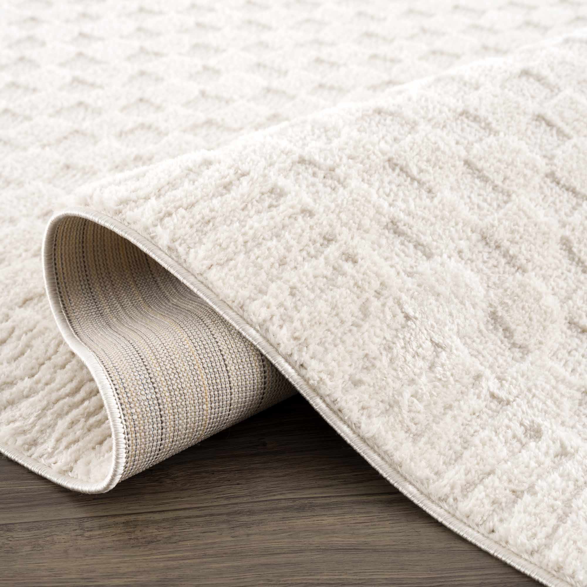 Tapis à carreaux ivoire Leryn