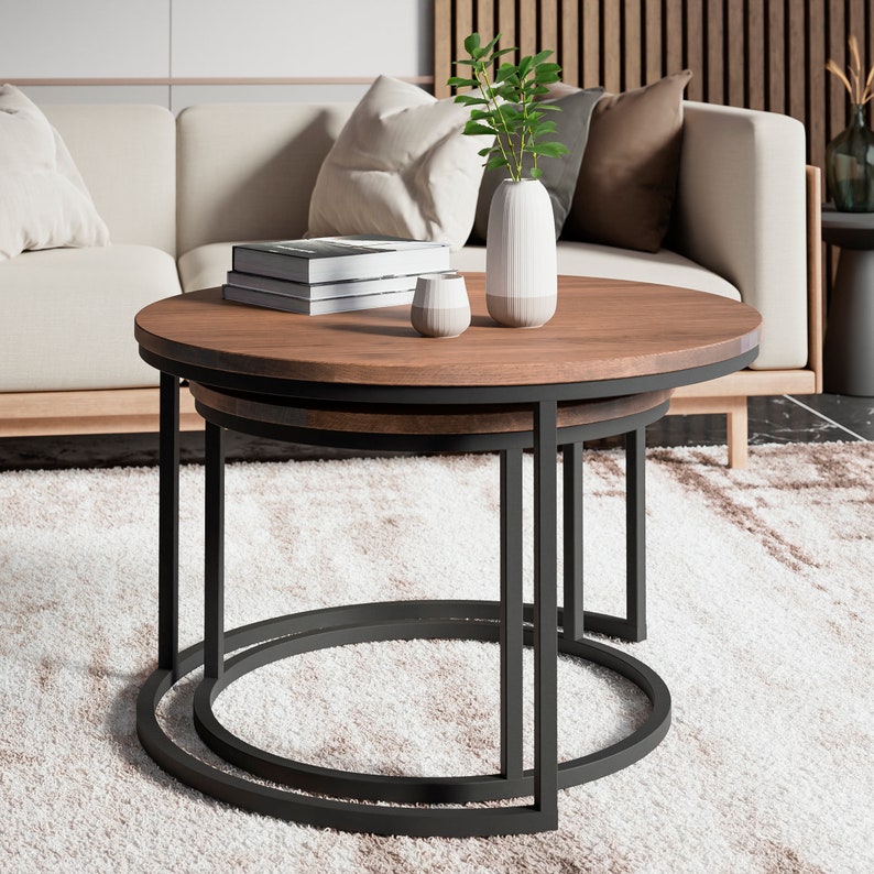 Table basse gigogne ronde, ensemble de tables basses rondes en bois, table basse en chêne foncé, table basse en chêne massif, table basse en chêne massif et métal