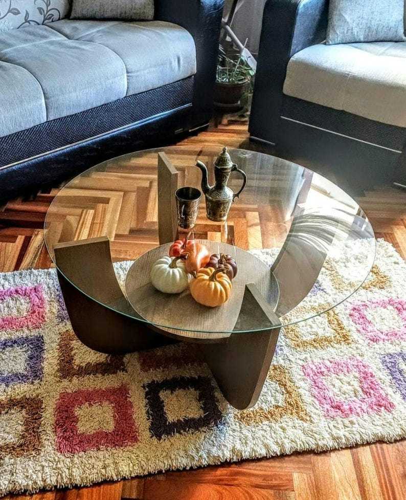 Table basse en bois en forme d'étoile en verre trempé