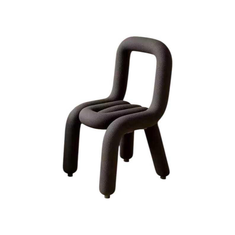 Chaise sculpturales modernes allient confort optimal et style