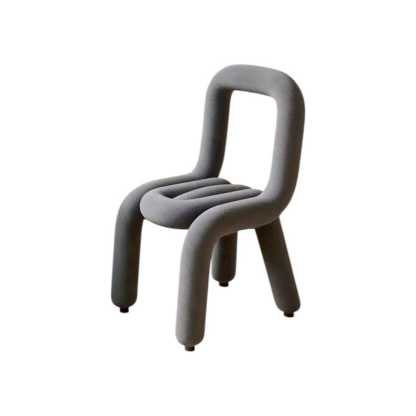 Chaise sculpturales modernes allient confort optimal et style