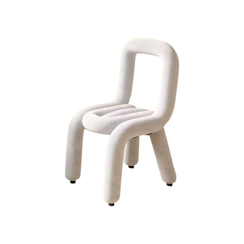Chaise sculpturales modernes allient confort optimal et style
