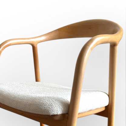 Chaise de salle à manger moderne en bois, chaise en bois naturel pour salle à manger, chaises de salon personnalisées, chaise en bois confortable avec dossier