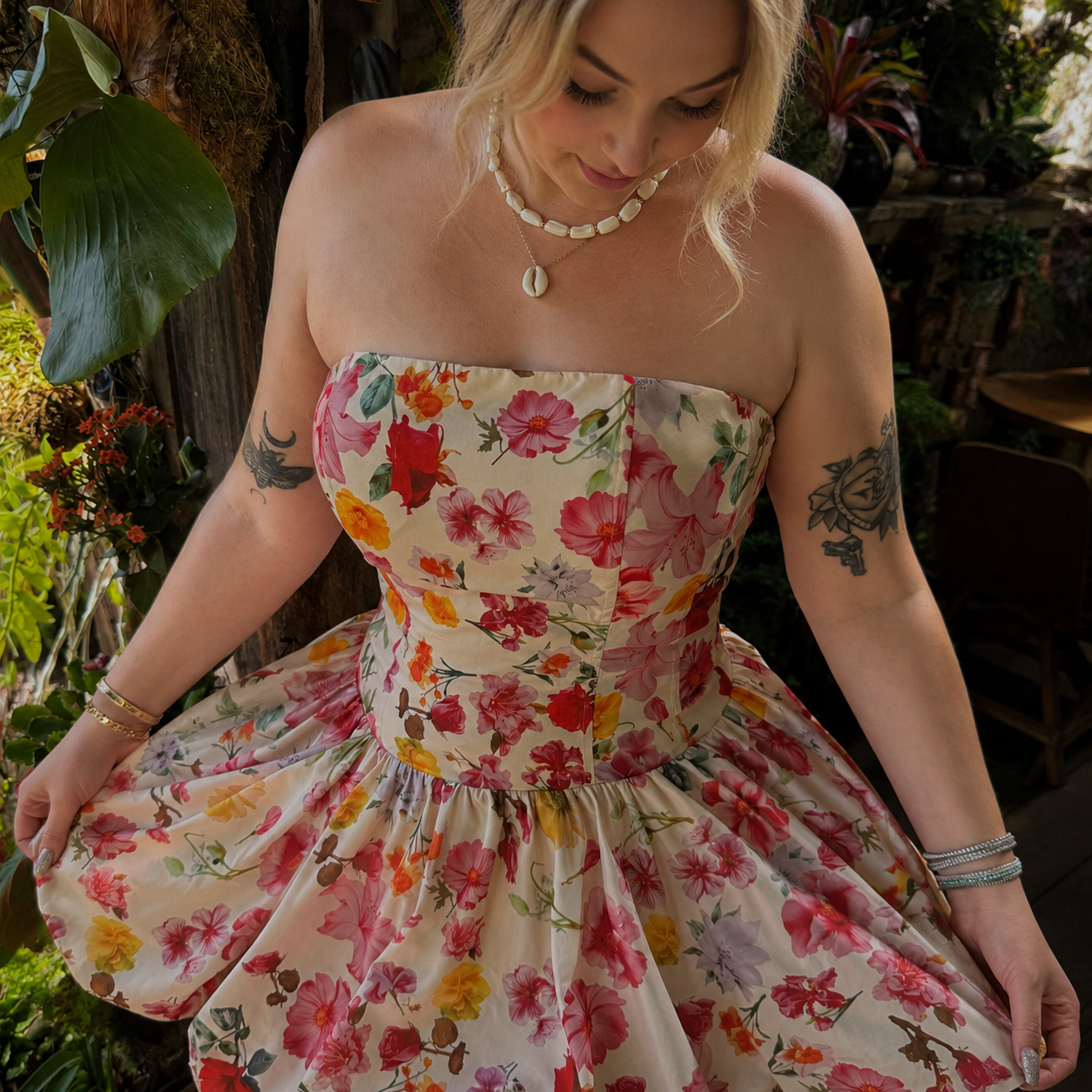 "Flora Goddess: The Romantic Floral Vacation Maxi Set"