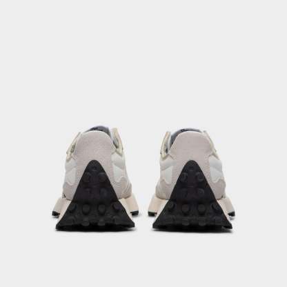 Nthtew Bthtalance Women's WS327FE Sea Salt / Black