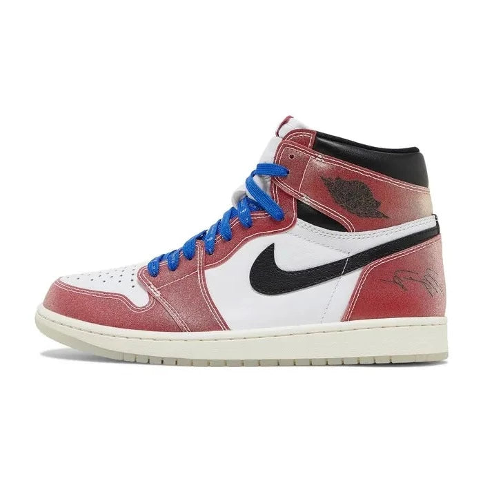 Air Jordan 1 High OG SP Chicago 'Friends & Family' X Trophy Room