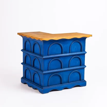 Bancone bar angolare in MDF e legno-granddecora