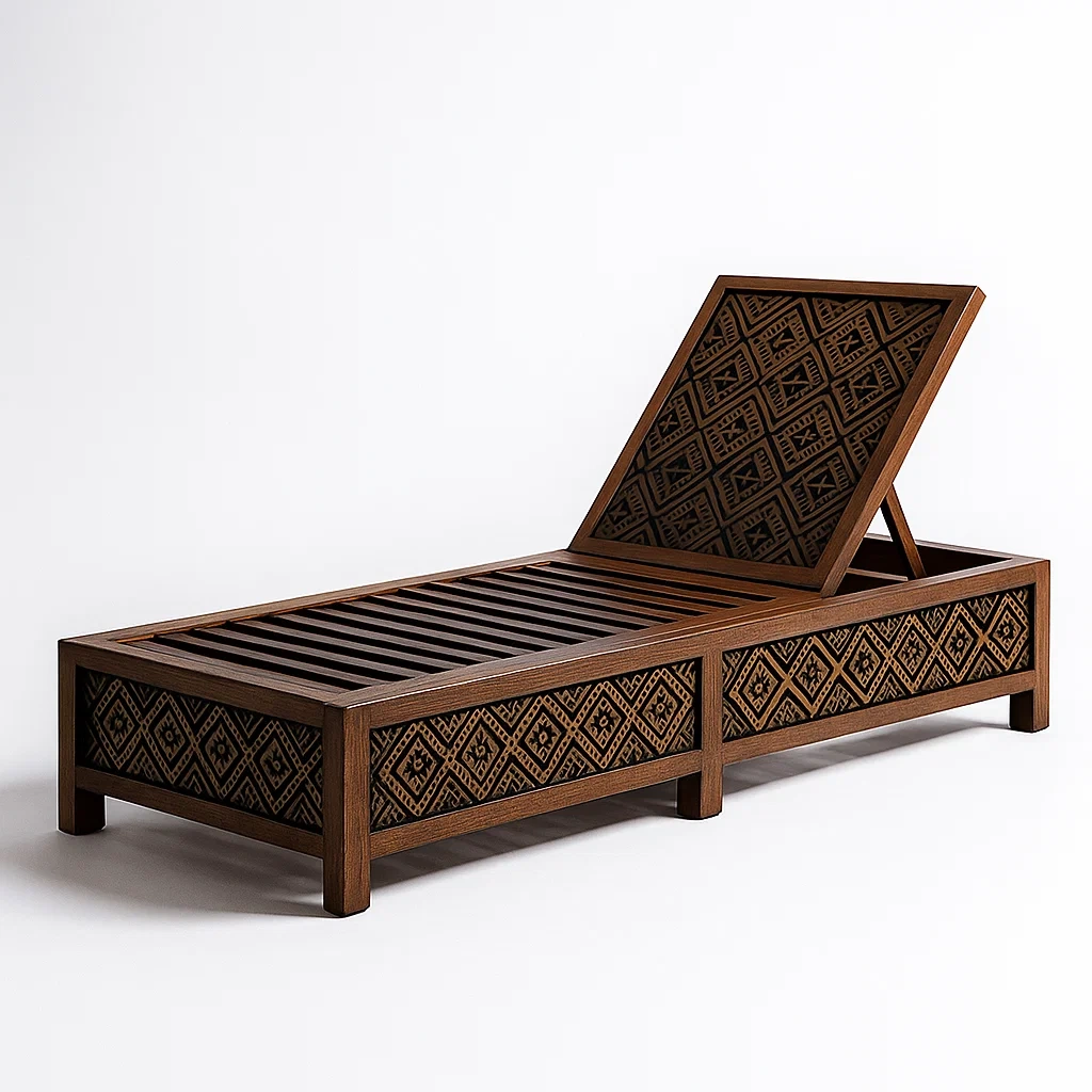 Lettino prendisole in legno intagliato con schienale regolabile-granddecora