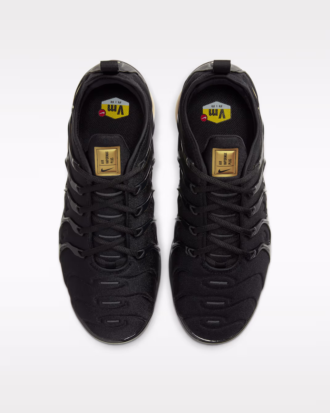 Nike Air VaporMax Plus Black/Metallic Gold