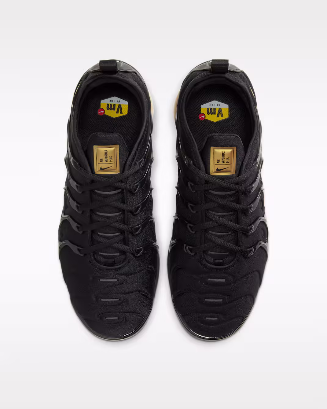 Nike Air VaporMax Plus Black/Metallic Gold
