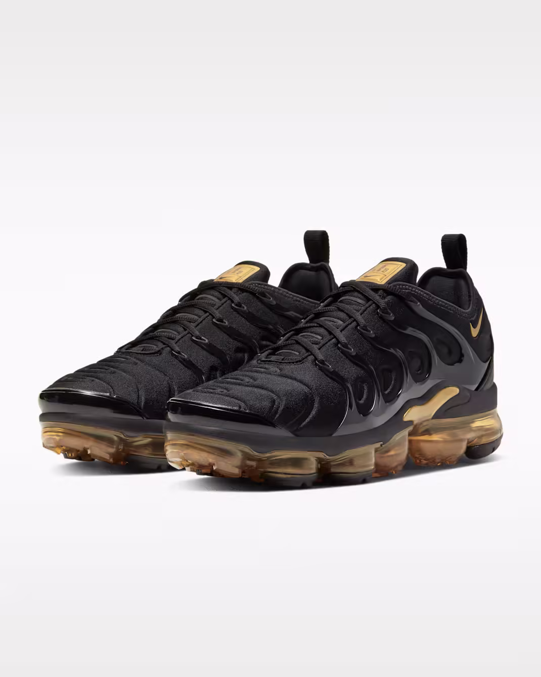 Nike Air VaporMax Plus Black/Metallic Gold