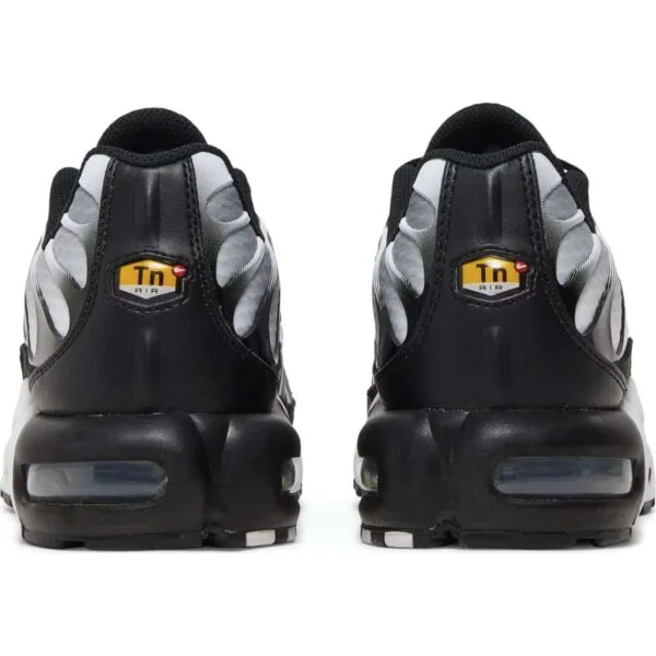 Air Max Plus ‘Black Metallic Silver’
