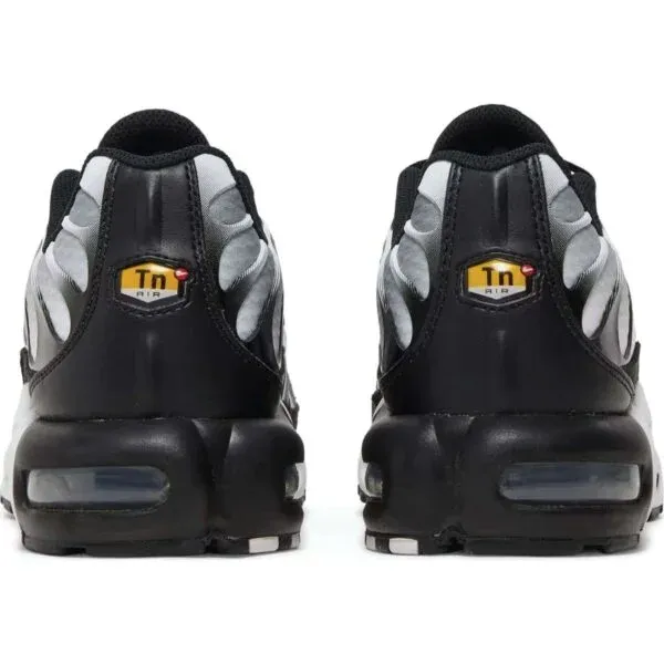 Air Max Plus ‘Black Metallic Silver’