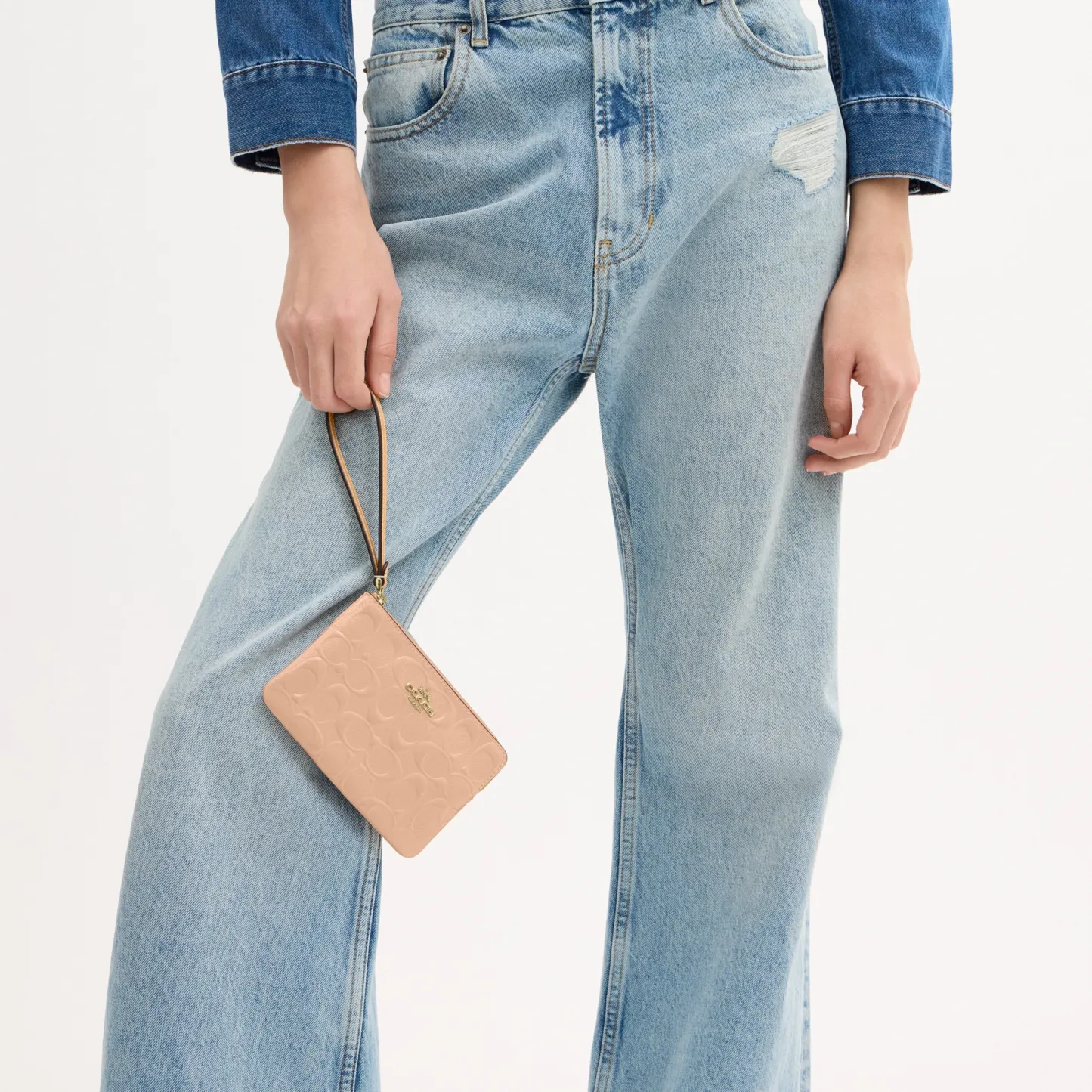 COACH®,Corner Zip Wristlet In Signature Leather,Leather,Recycled Polyester,Wristlet,Gold Metal,Casual,Blush,Detail View