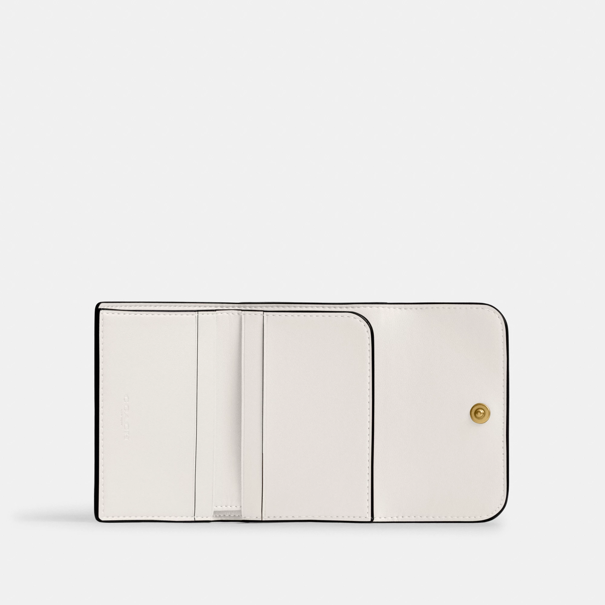 COACH®,Essential Card Holder Wallet,Leather,Calfskin Leather,Card Case,Bi Fold,Logo,Metal,Casual,White,Inside View,Top View
