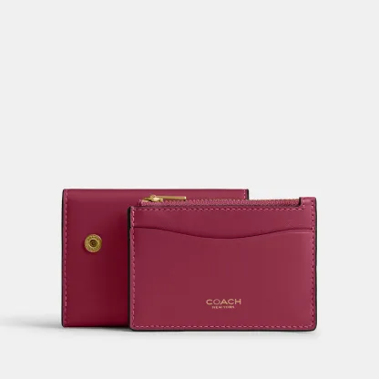 COACH®,Essential Card Holder Wallet,Leather,Calfskin Leather,Card Case,Bi Fold,Logo,Metal,Casual,,Angle View