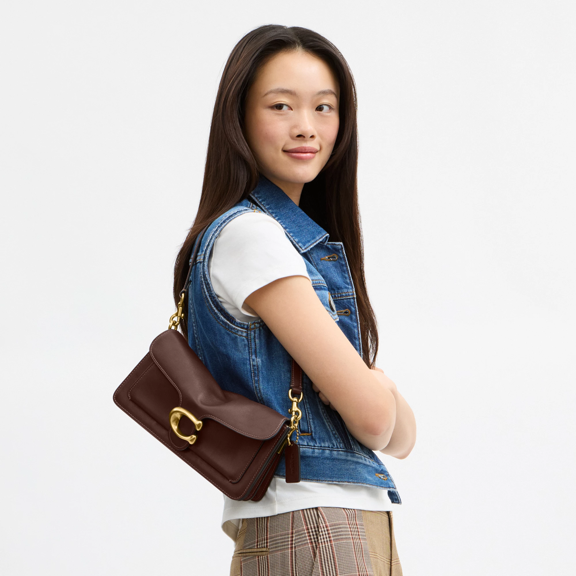 COACH®,Tabby Shoulder Bag 26,Leather,Shoulder Bag,Logo,Metal,Compact,Brass,Casual,Brown,Detail View