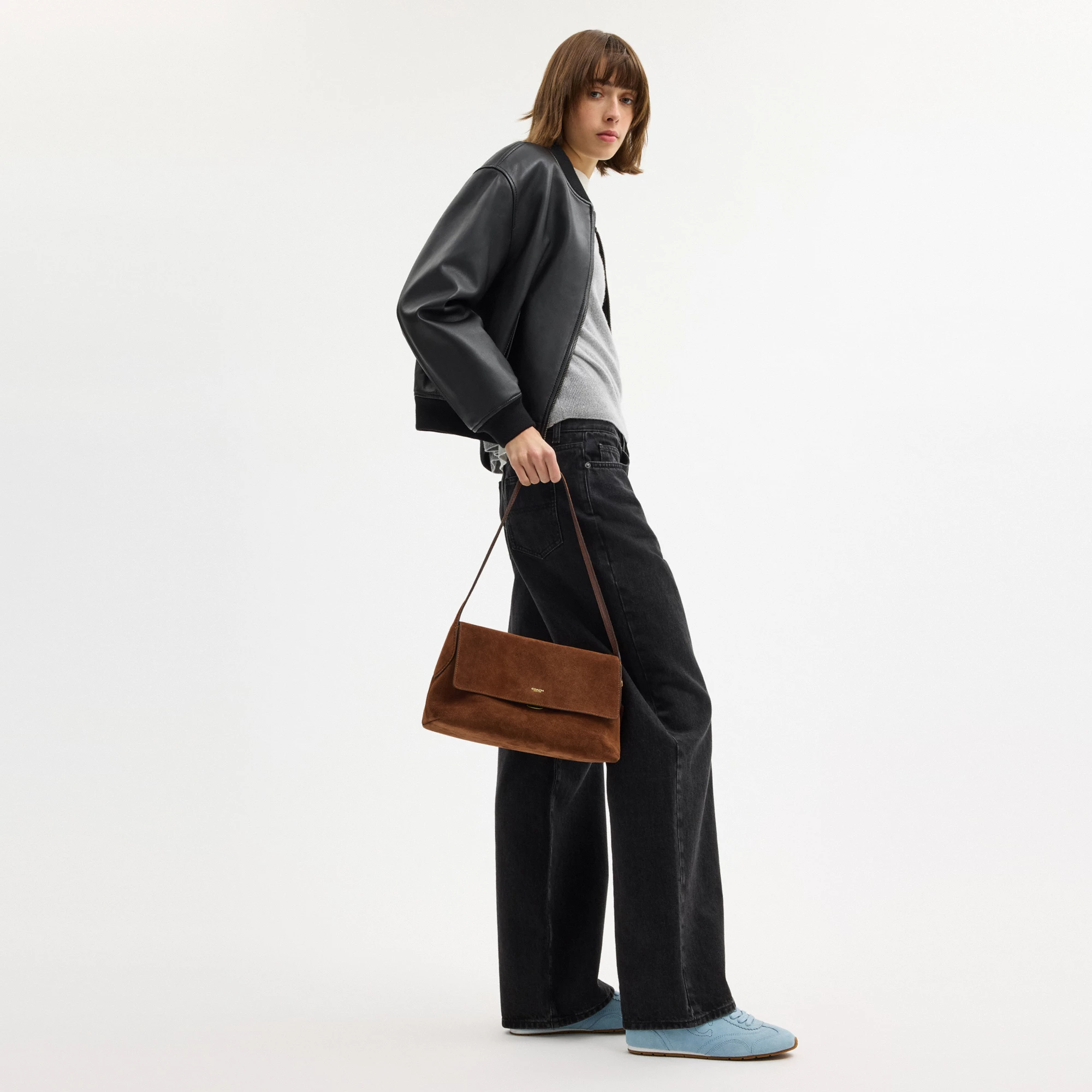 COACH®,Chelsea Shoulder Bag 30,Suede,Leather,Shoulder Bag,Brass,Casual,Brown,Detail View