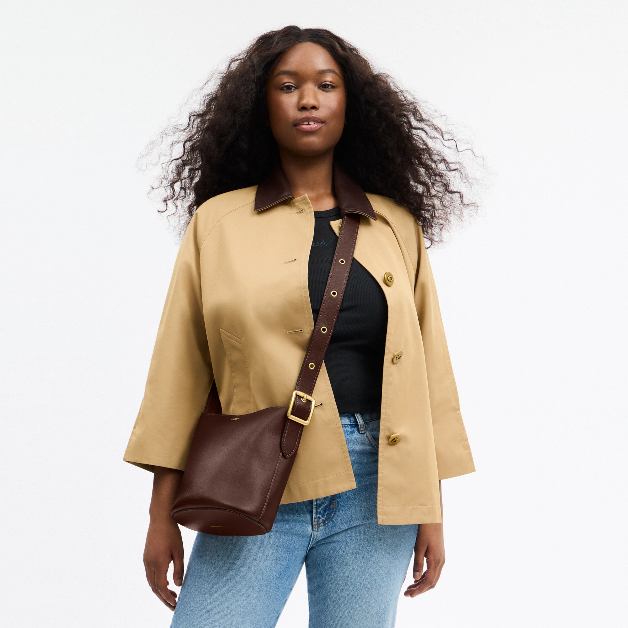 COACH®,Bleecker Bucket Bag 21,Leather,Bucket,Adjustable,Compact,Removable Pouch,Gold Metal,Casual,Brown
