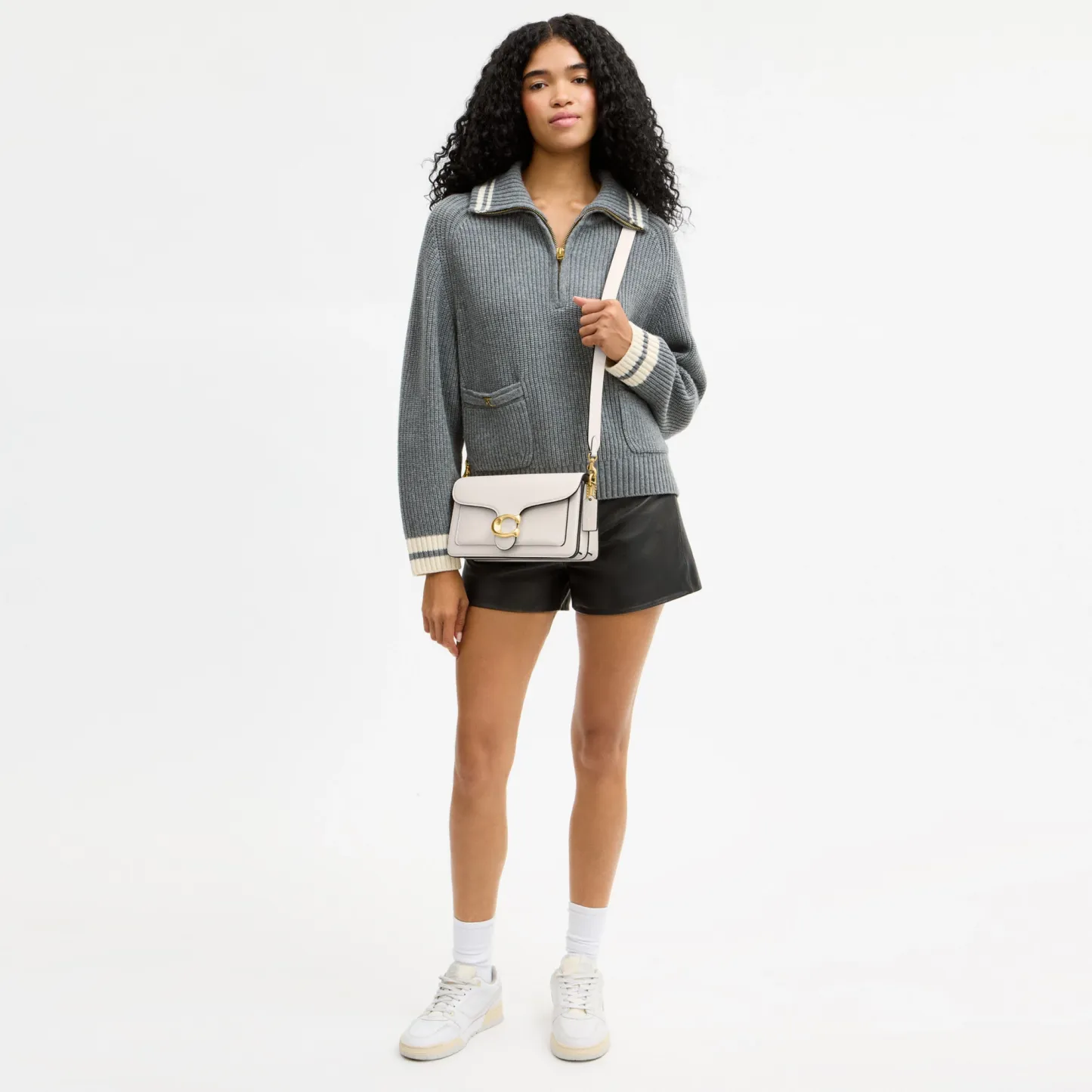 COACH®,Tabby Shoulder Bag 26,Leather,Shoulder Bag,Crossbody,Logo,Gusset,Gold Metal,Casual,White