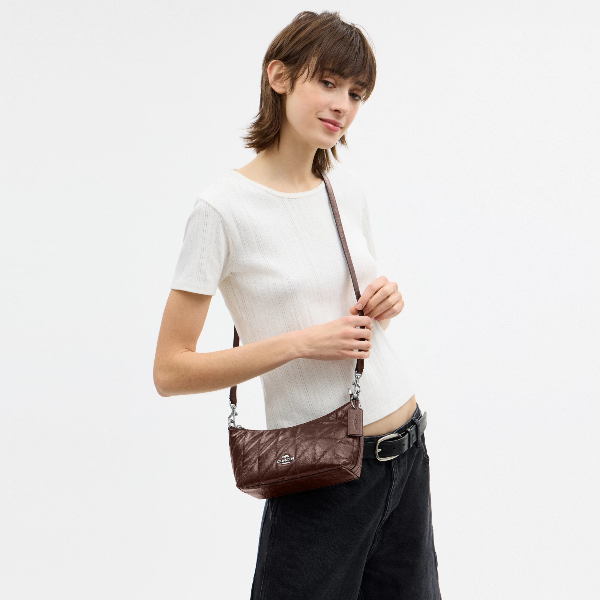 COACH®,Caitlin Shoulder Bag With Quilting,Lining Recycled Polyester,Recycled Polyester,Shoulder Bag,Logo,Chain Detail,Shou...,Brown