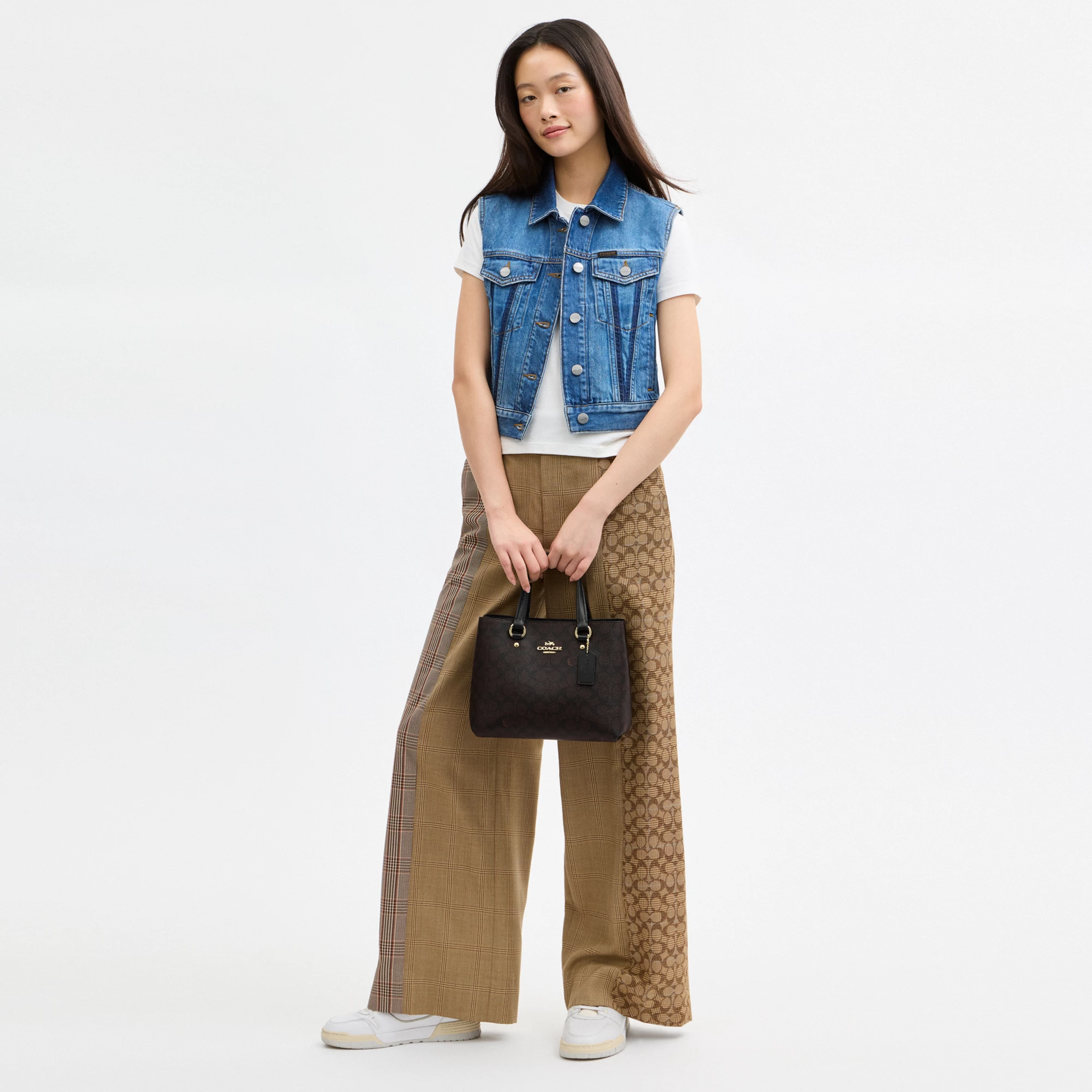 COACH®,Station Carryall Bag In Signature Canvas,,Detail View