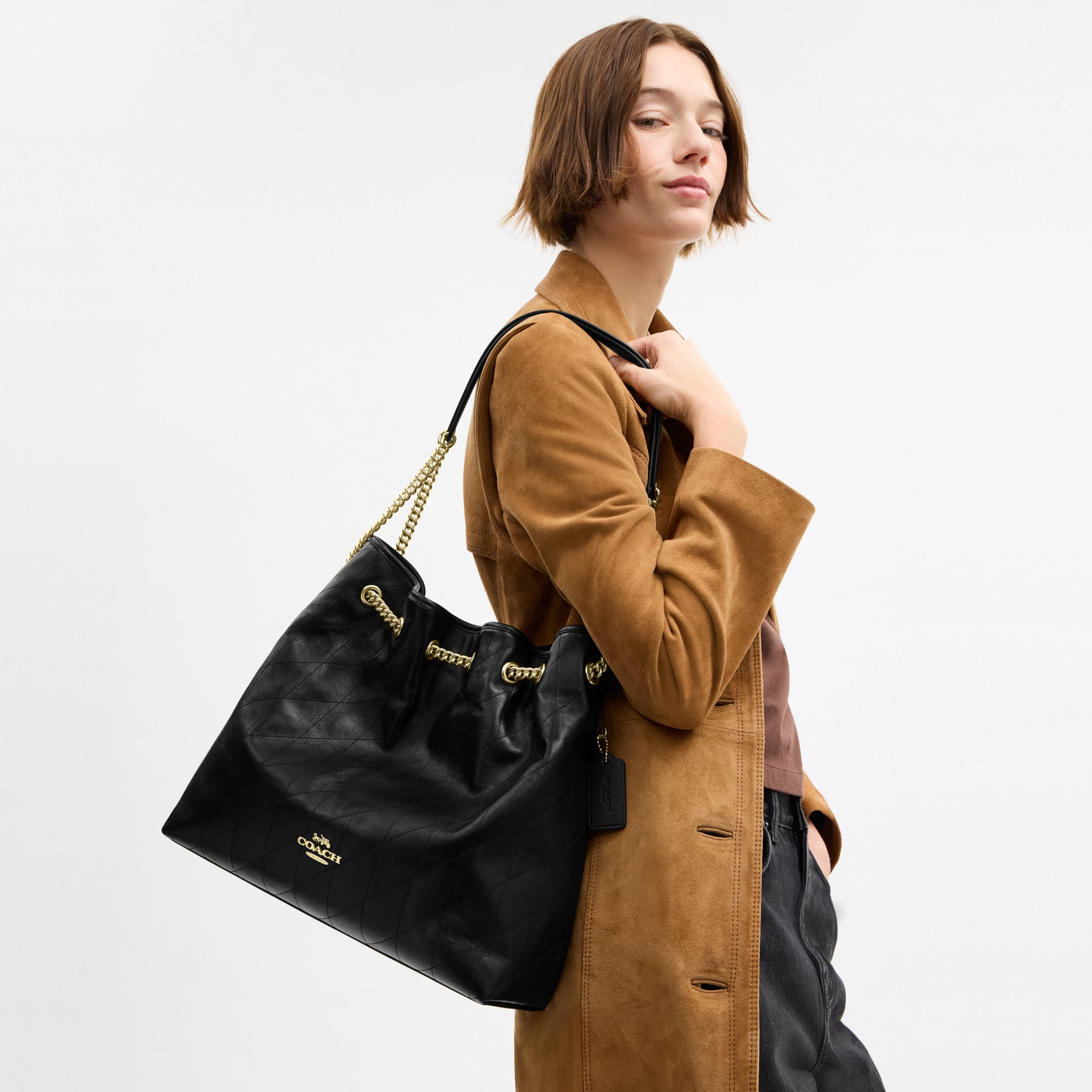 COACH®,Evelyn Large Shoulder Bag With Quilting,Leather,Bucket,Metal,Logo,Day Party,Black,Detail View