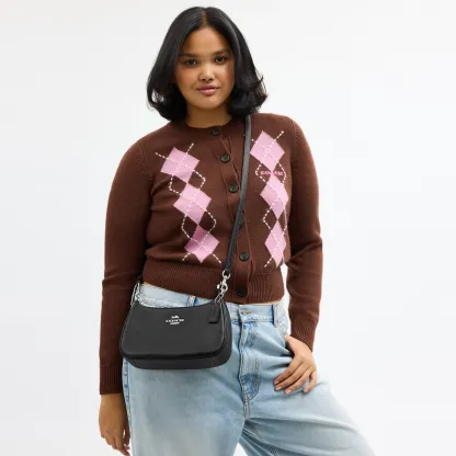 COACH®,Teri Shoulder Bag,Shoulder Bag,Chain Detail,Metal,Logo,Casual,Black,Detail View
