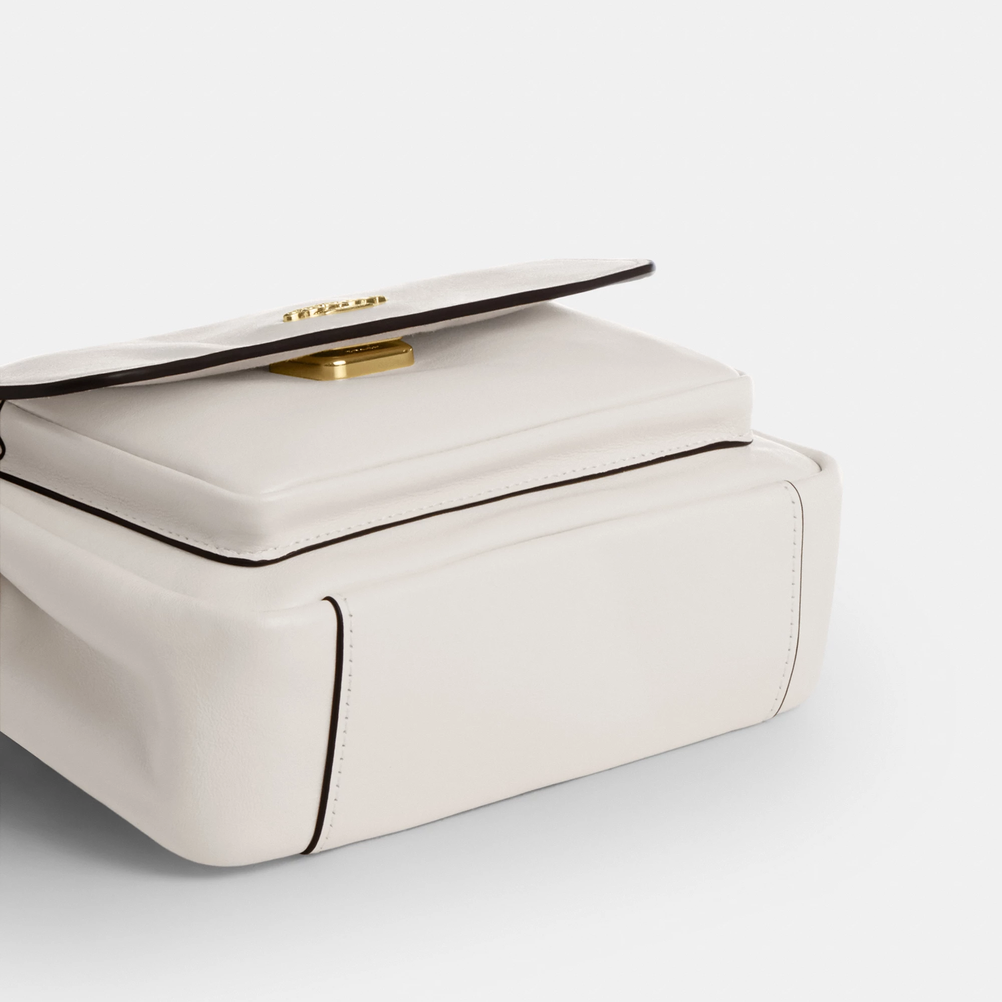 COACH®,Elodie Crossbody Bag 18,Leather,Recycled Polyester,Crossbody,Logo,Sustainable,Adjustable,Silver Metal,Casual,Cream,Outsole View
