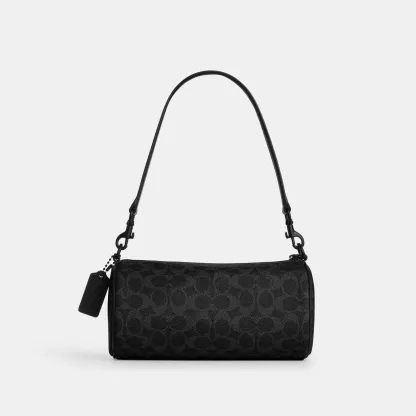 Andre Barrel Bag 24 In Signature Canvas - MWOY2 - view 5