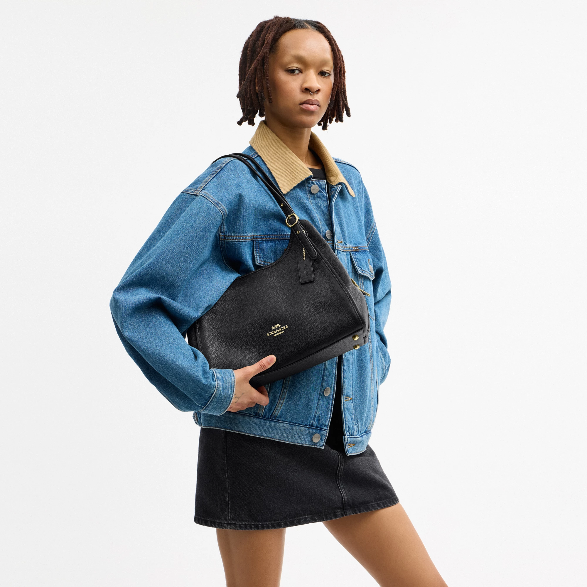 COACH®,Erin Shoulder Bag,Leather,Shoulder Bag,Logo,Gold Metal,Casual,Black,Detail View