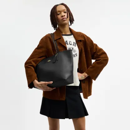COACH®,City Tote Bag,Leather,Tote,Logo,Casual,Black,Detail View