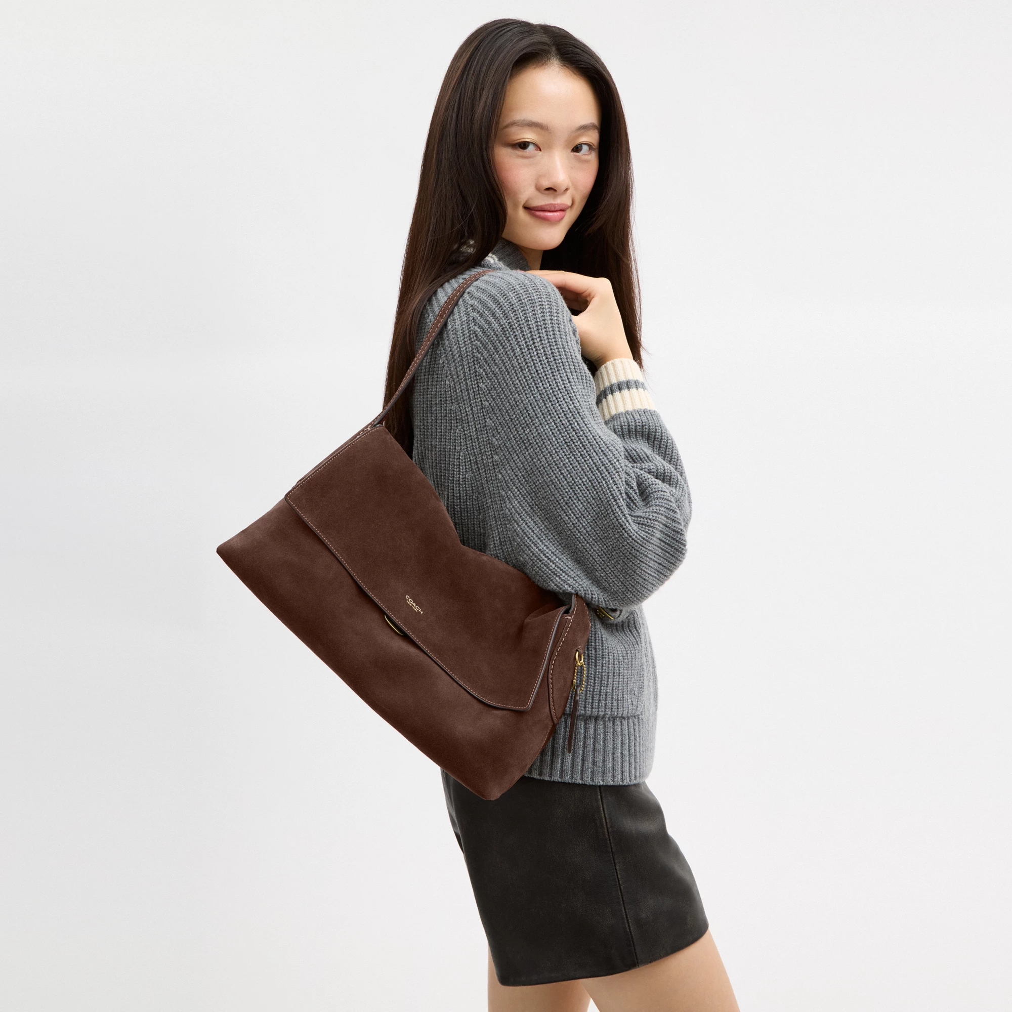 COACH®,Chelsea Shoulder Bag 36,Leather,Suede,Shoulder Bag,Metal Material,Pendant,Lined,Brass,Casual,Brown,Detail View