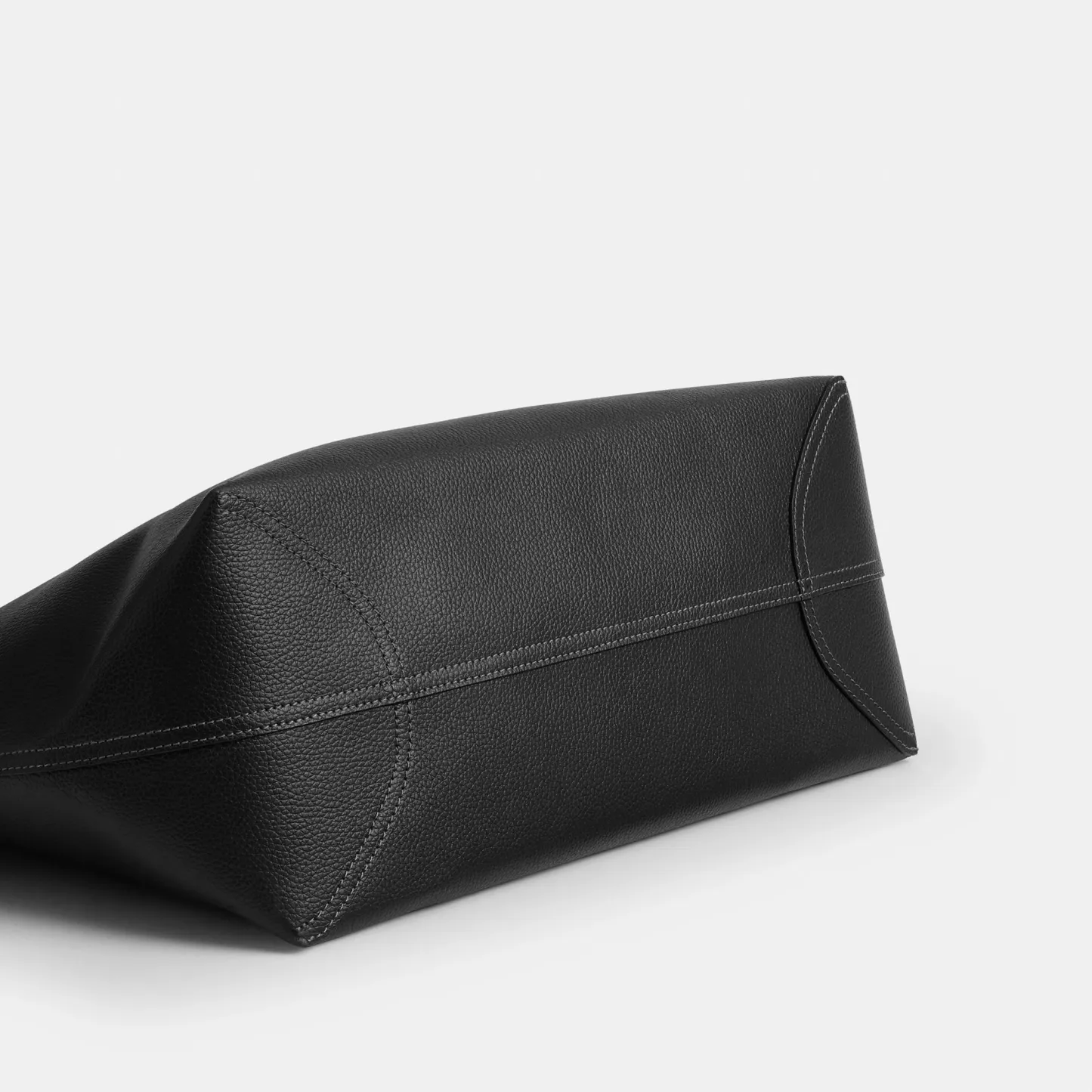 COACH®,City Tote Bag,Leather,Tote,Logo,Casual,Black,Outsole View