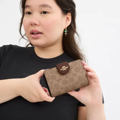 COACH®,Medium Corner Zip Wallet In Signature Canvas,Bi Fold,Coin,Sustainable,Casual,Brown,Detail View