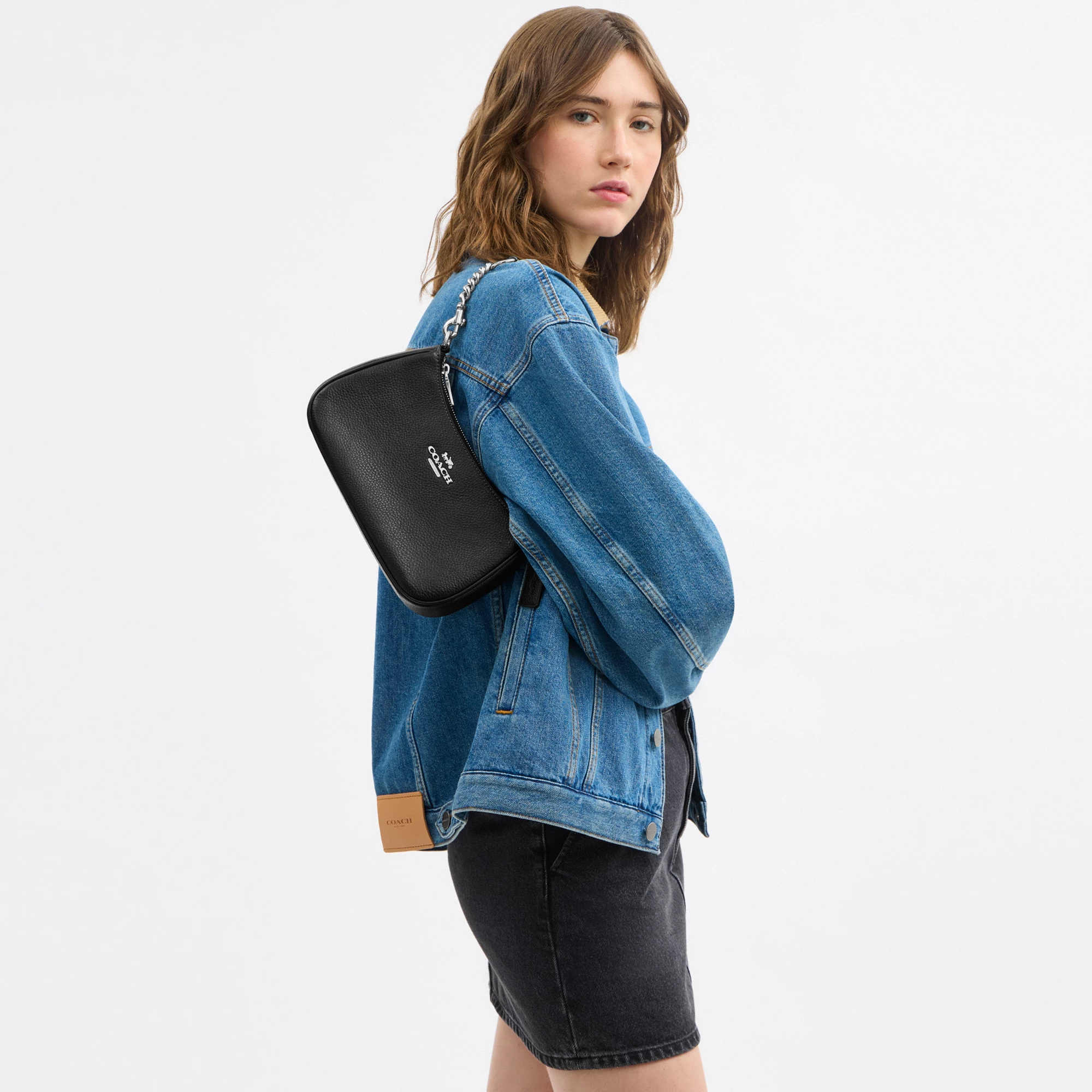 COACH®,Teri Shoulder Bag,Shoulder Bag,Chain Detail,Metal,Logo,Casual,Black
