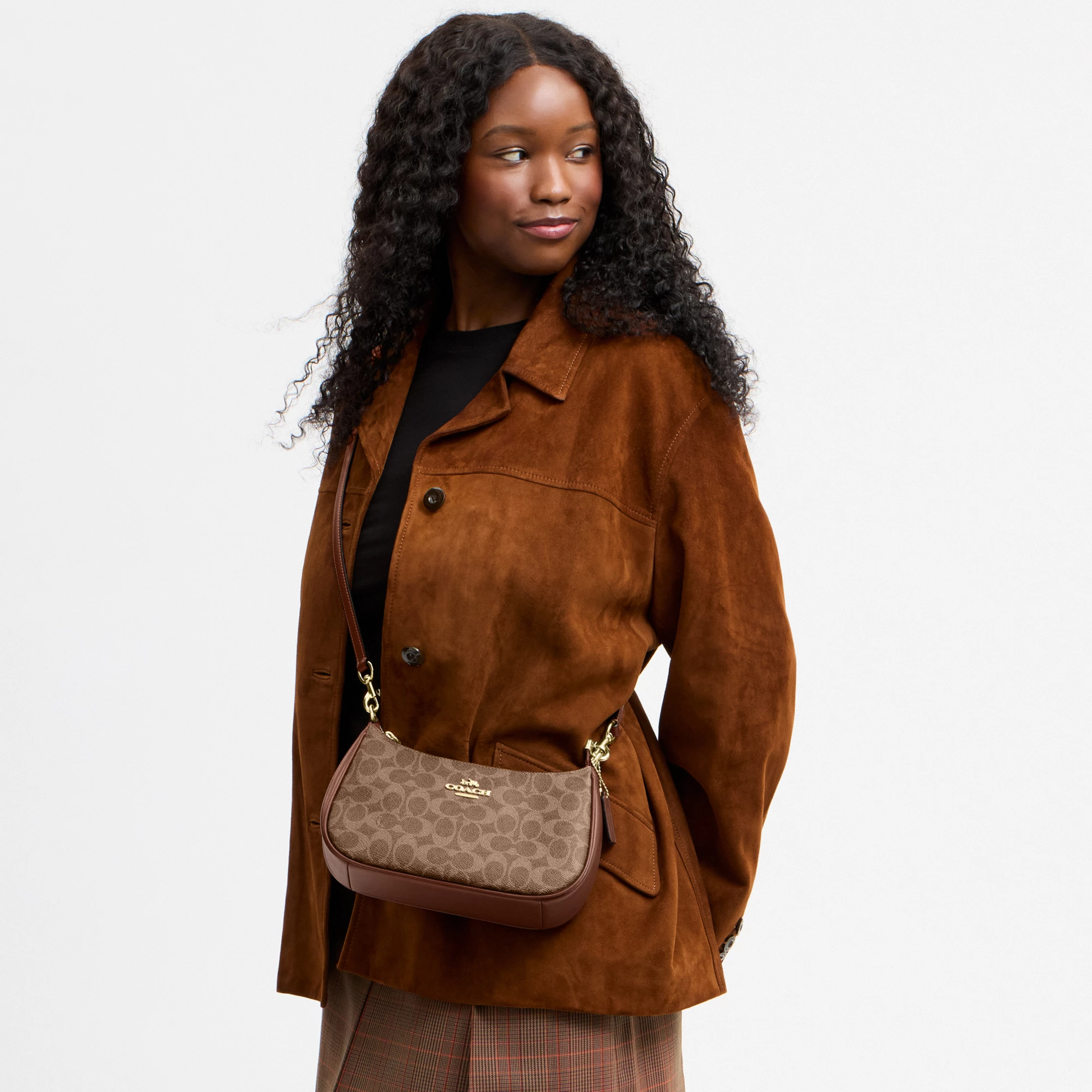 COACH®,Teri Shoulder Bag In Signature Canvas,Shoulder Bag,Logo,Tag Embellishment,Embossed,Metal,Casual,Brown