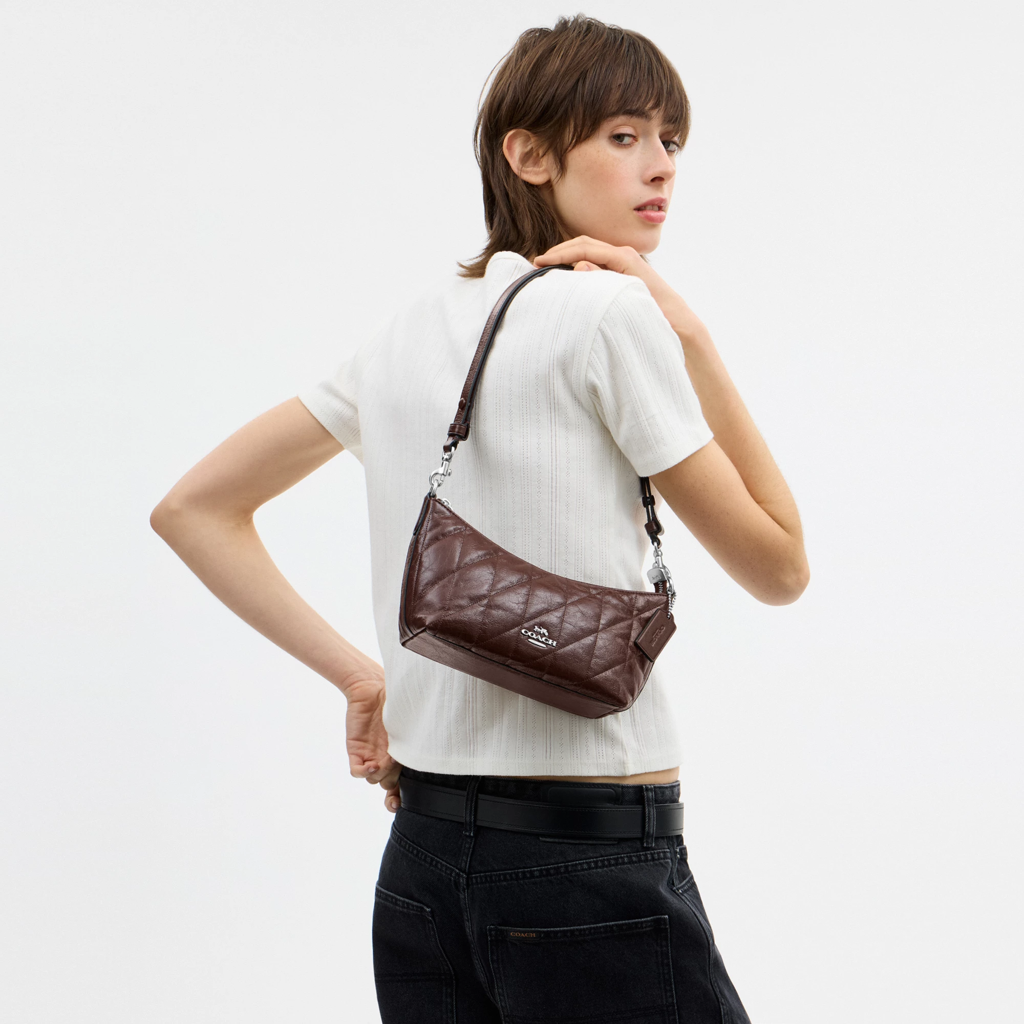 COACH®,Caitlin Shoulder Bag With Quilting,Lining Recycled Polyester,Recycled Polyester,Shoulder Bag,Logo,Chain Detail,Shou...,Brown,Detail View