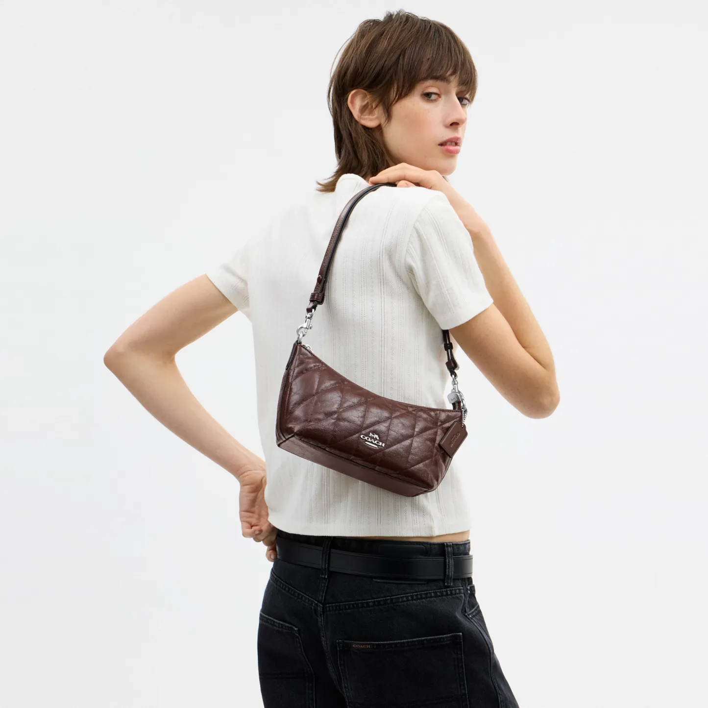 COACH®,Caitlin Shoulder Bag With Quilting,Lining Recycled Polyester,Recycled Polyester,Shoulder Bag,Logo,Chain Detail,Shou...,Brown,Detail View