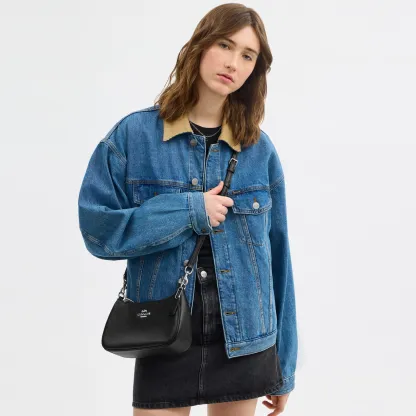 COACH®,Teri Shoulder Bag,Shoulder Bag,Chain Detail,Metal,Logo,Casual,Black